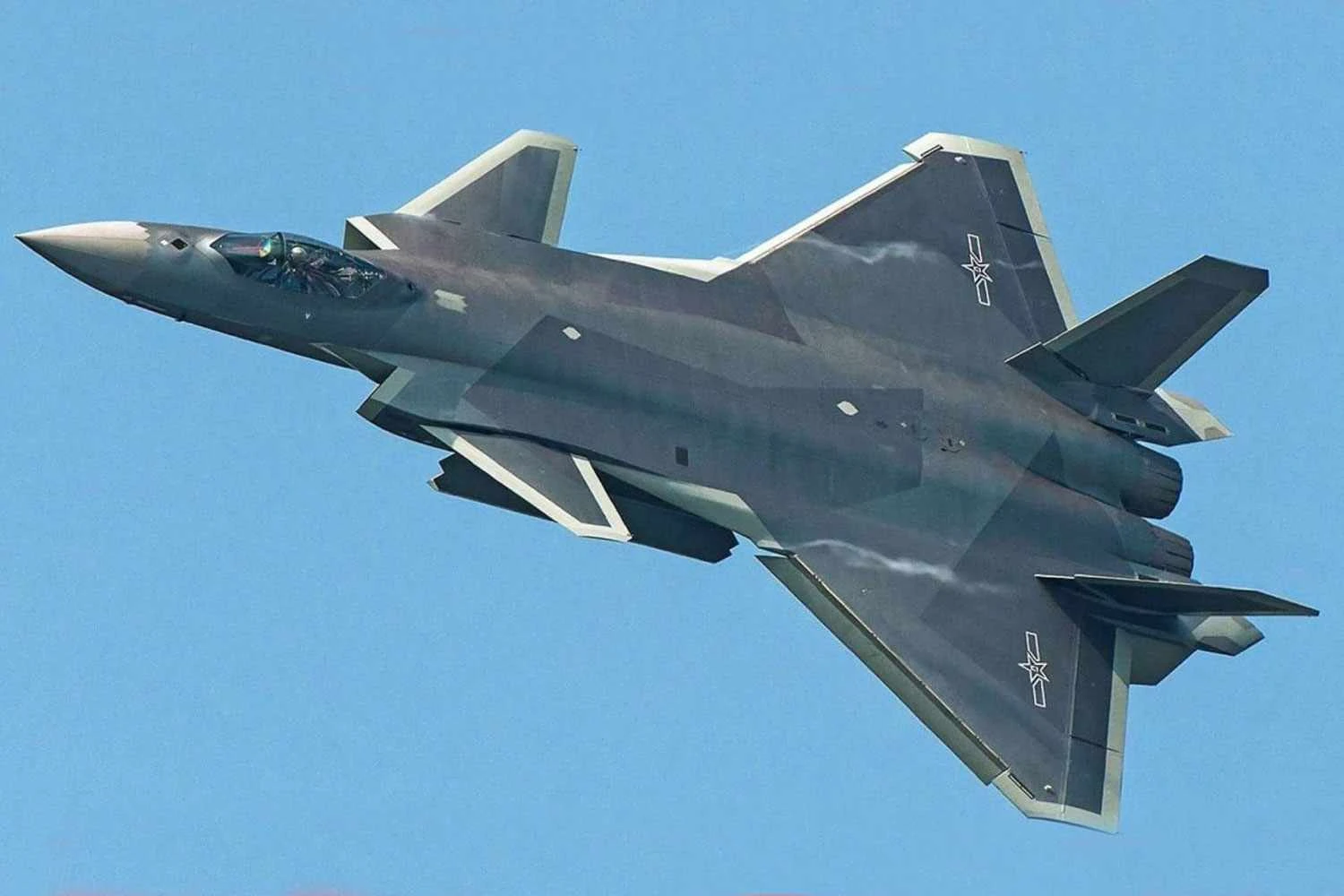 Caça J-20 e novo helicóptero Z-8L participação do centenário do Partido Comunista chinês