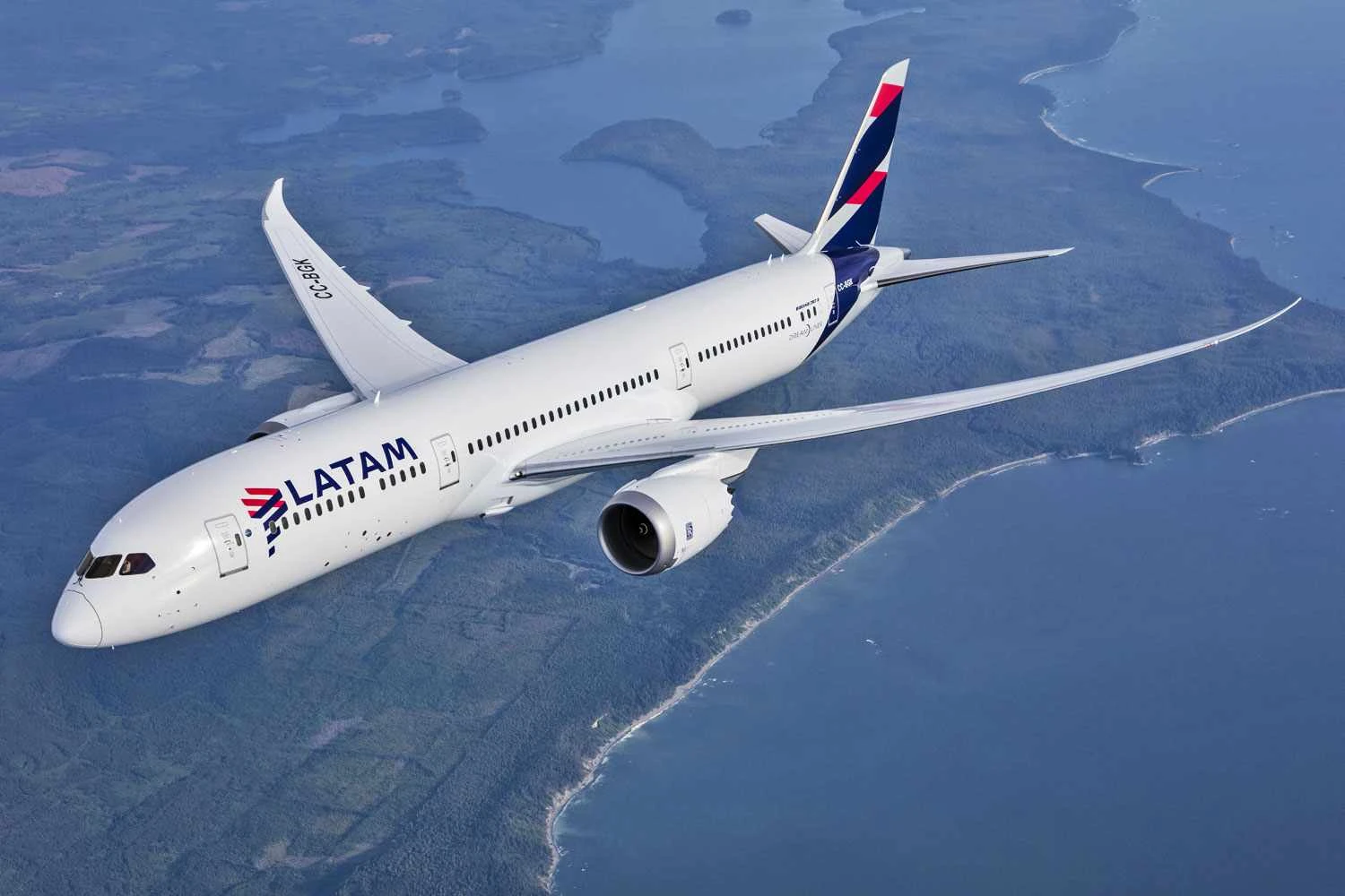Boeing 787-9 da LATAM ganha nova classe econômica