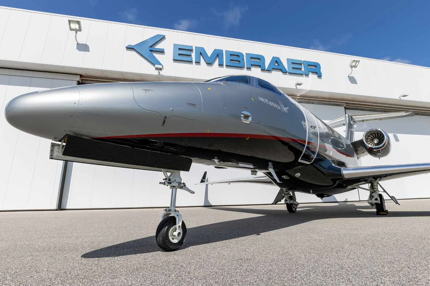 Embraer chega à 1.500 jatos executivos entregues