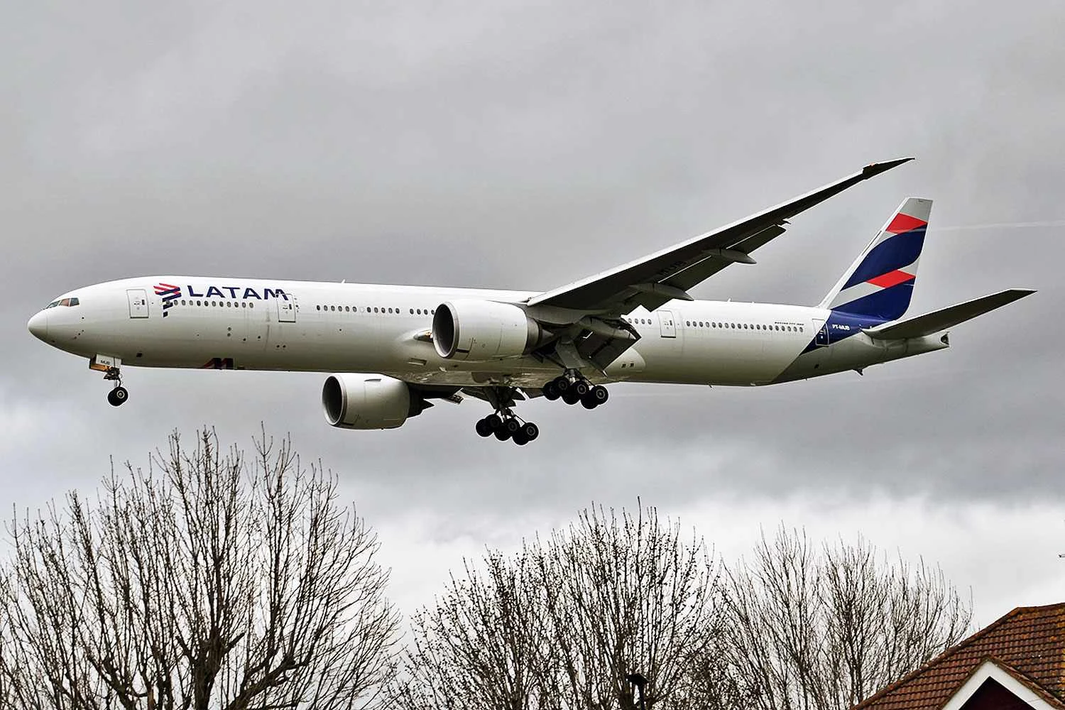 LATAM voltará a voar para Boston e Roma em julho
