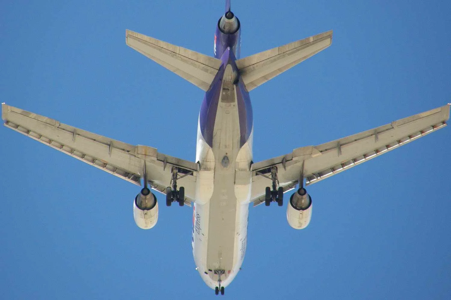 FedEx quis instalar sistema anti-míssil a laser em jatos Airbus A321