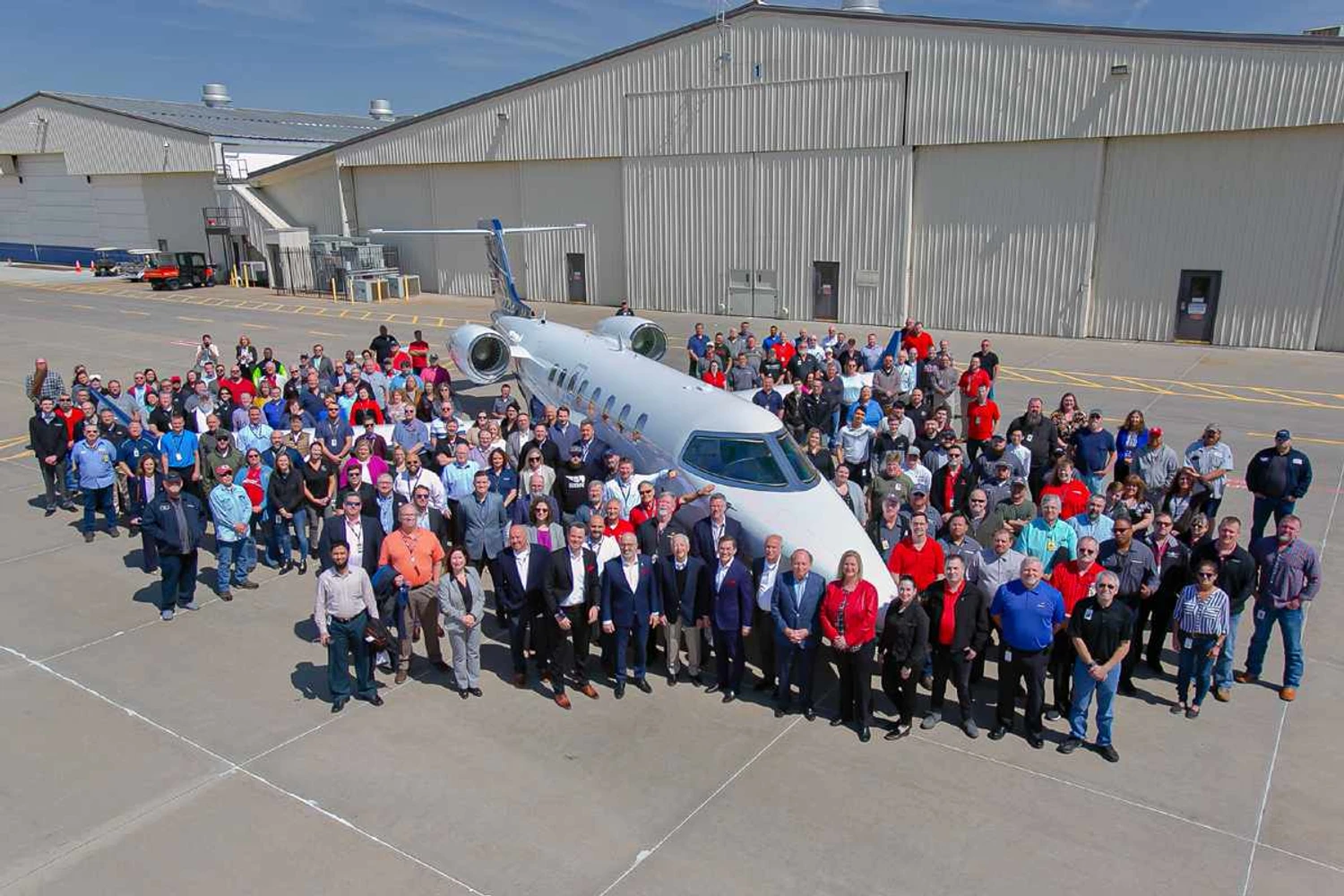 Após 60 anos de produção, Bombardier entrega último jato executivo Learjet