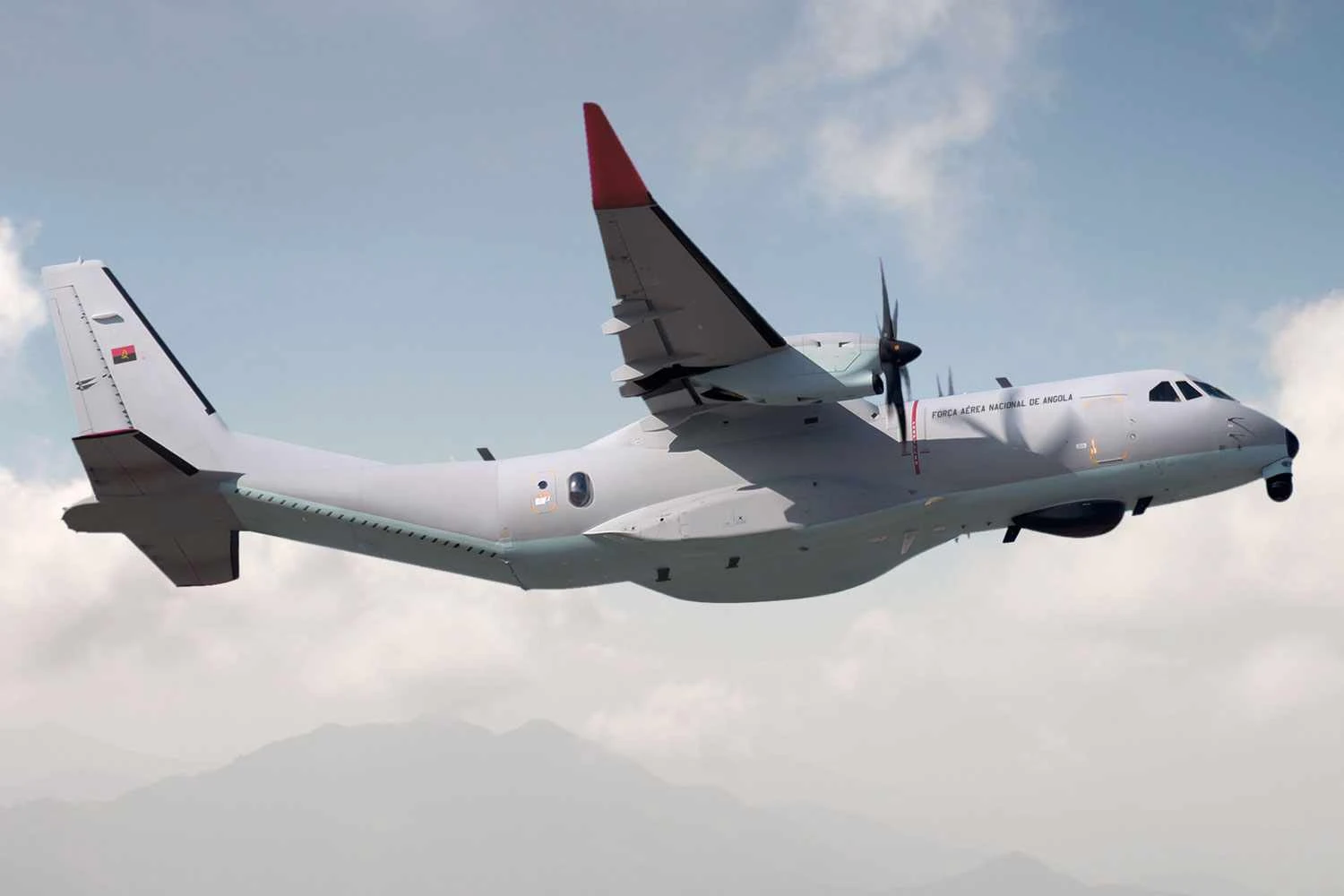 Angola fecha pedido de três C295 junto à Airbus