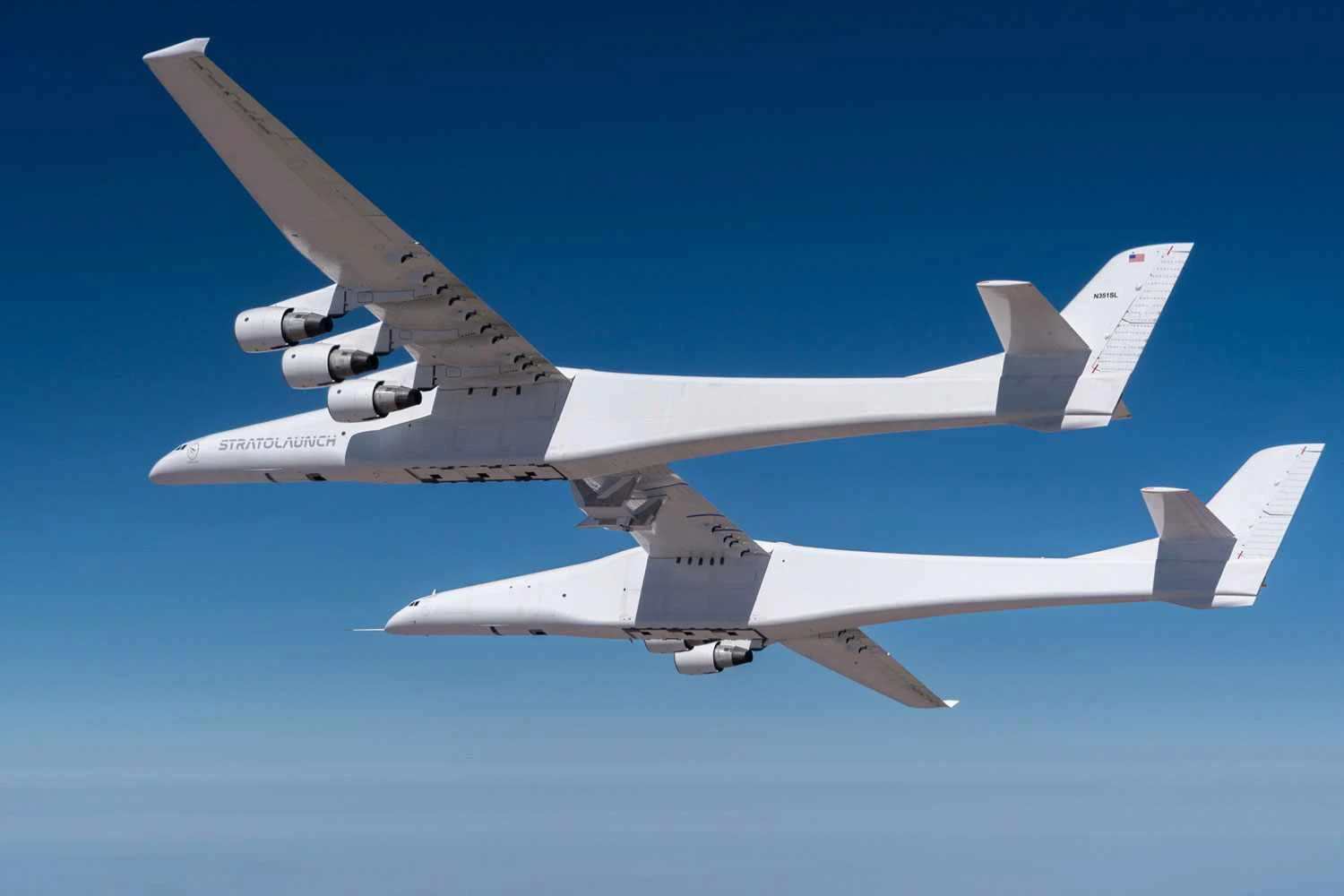 Atual maior avião do mundo, jato Stratolaunch Roc realiza 5º voo