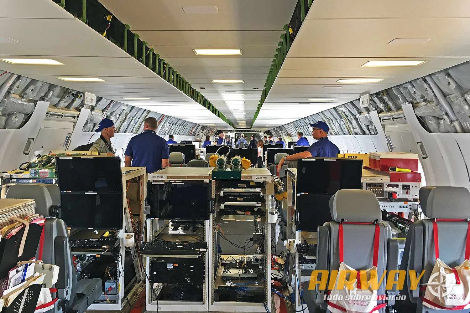 O interior do 777-9 de testes (Ricardo Meier)