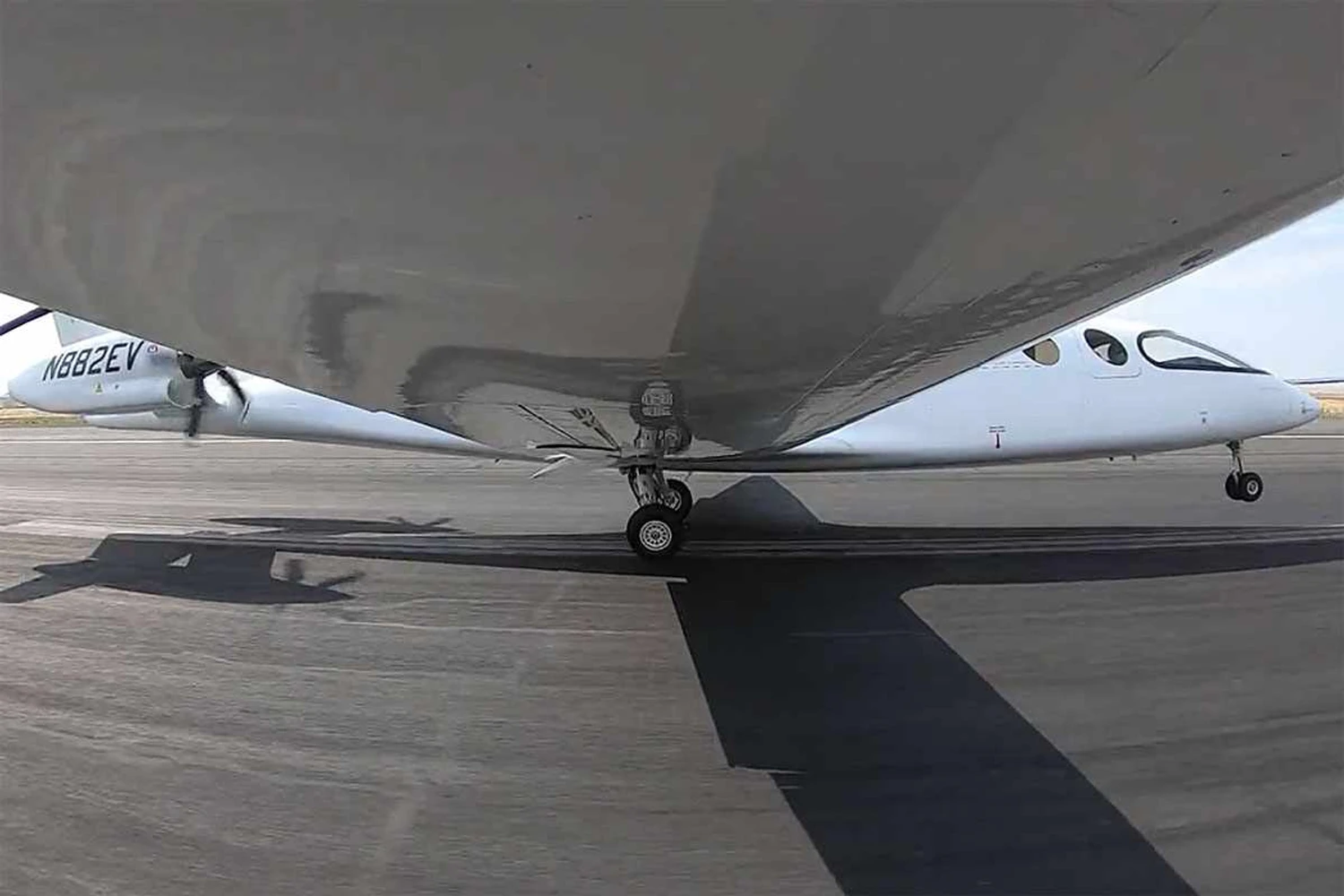 Avião elétrico Alice quase decola em teste nos EUA