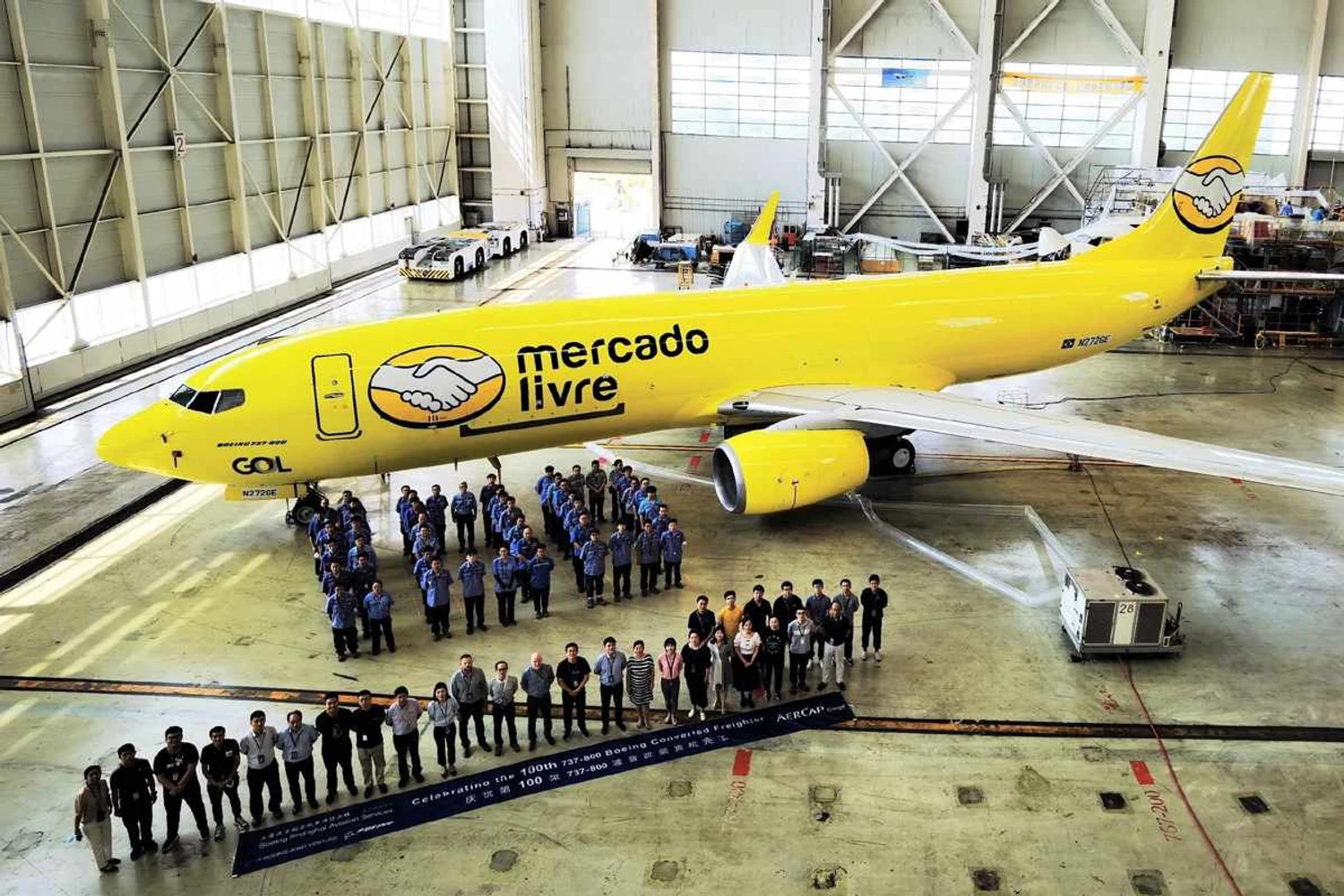 Centésimo cargueiro Boeing 737-800 BCF é entregue à Gol