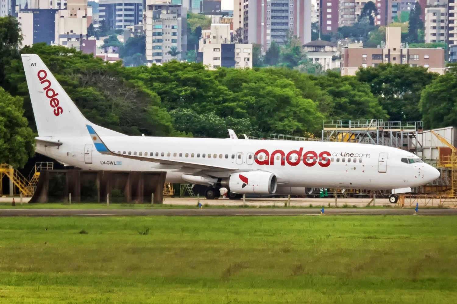 Andes Líneas Aéreas anuncia retomada de operações em dezembro