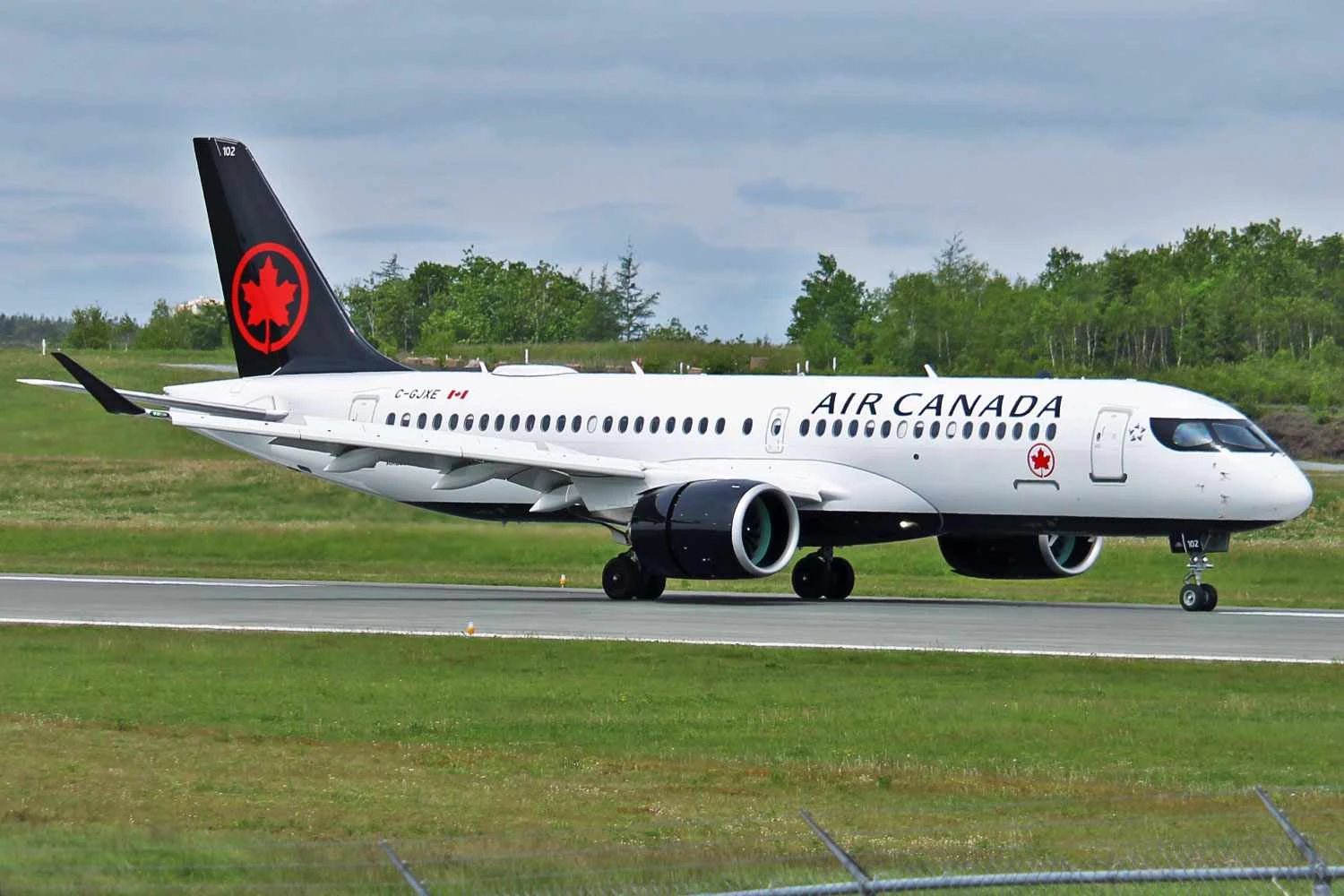 Air Canada retoma voos após fim da greve de comissários