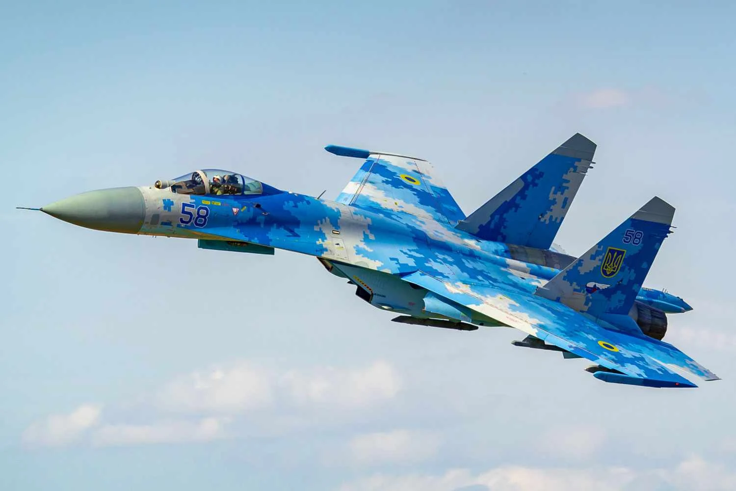 Rússia alega ter destruído caças Su-27 da Ucrânia no solo em base aérea