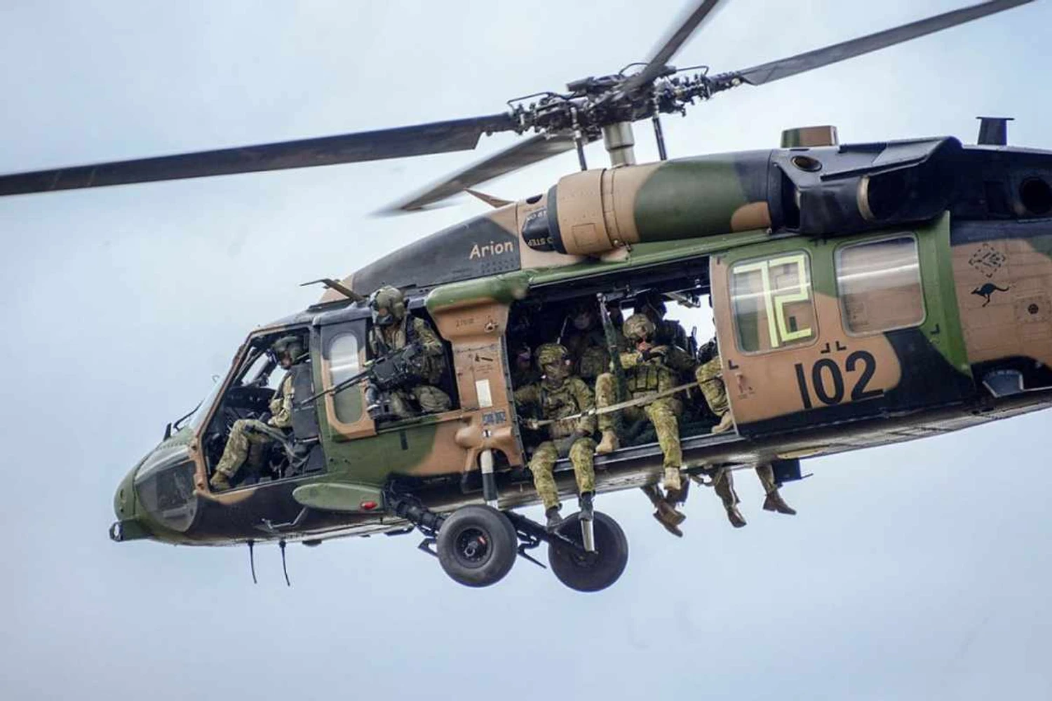 Austrália confirma compra de 40 helicópteros Black Hawk
