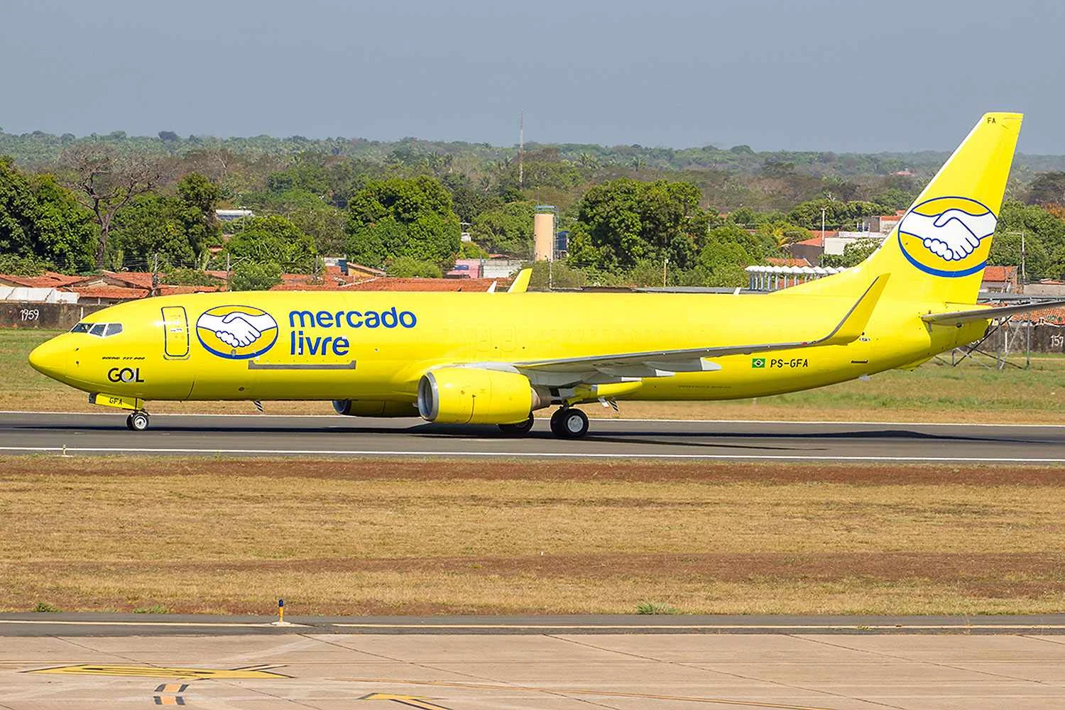 A Gol já opera três Boeing 737-800BCF para a Mercado Livre (Alexandro Dias)