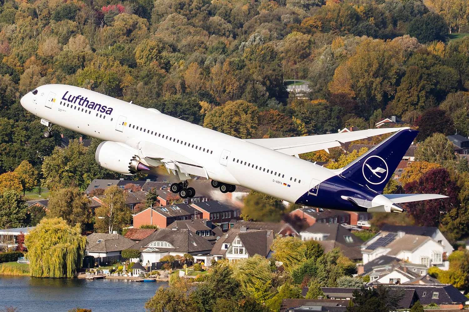 Lufthansa troca voo do Rio de Munique para Frankfurt e ampliará horários