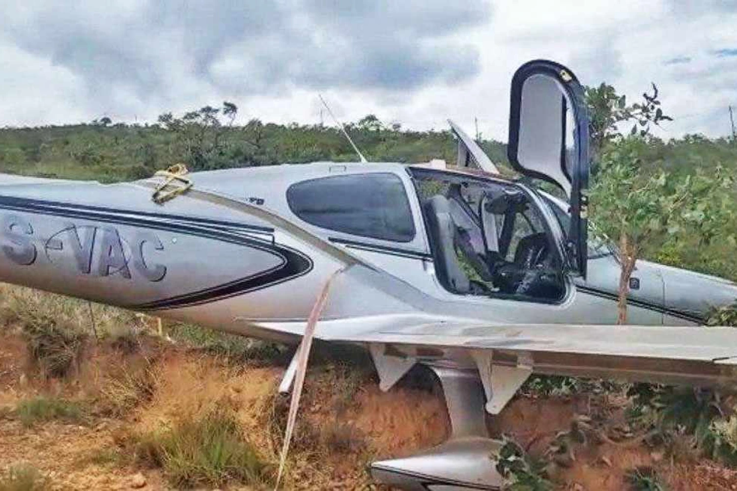 O monomotor SR22 PS-VAC foi fabricado em 2022 (CBMMG)