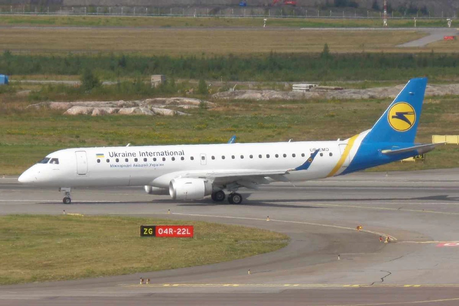 Espaço aéreo fechado: cinco jatos Embraer estão presos na Ucrânia há um ano