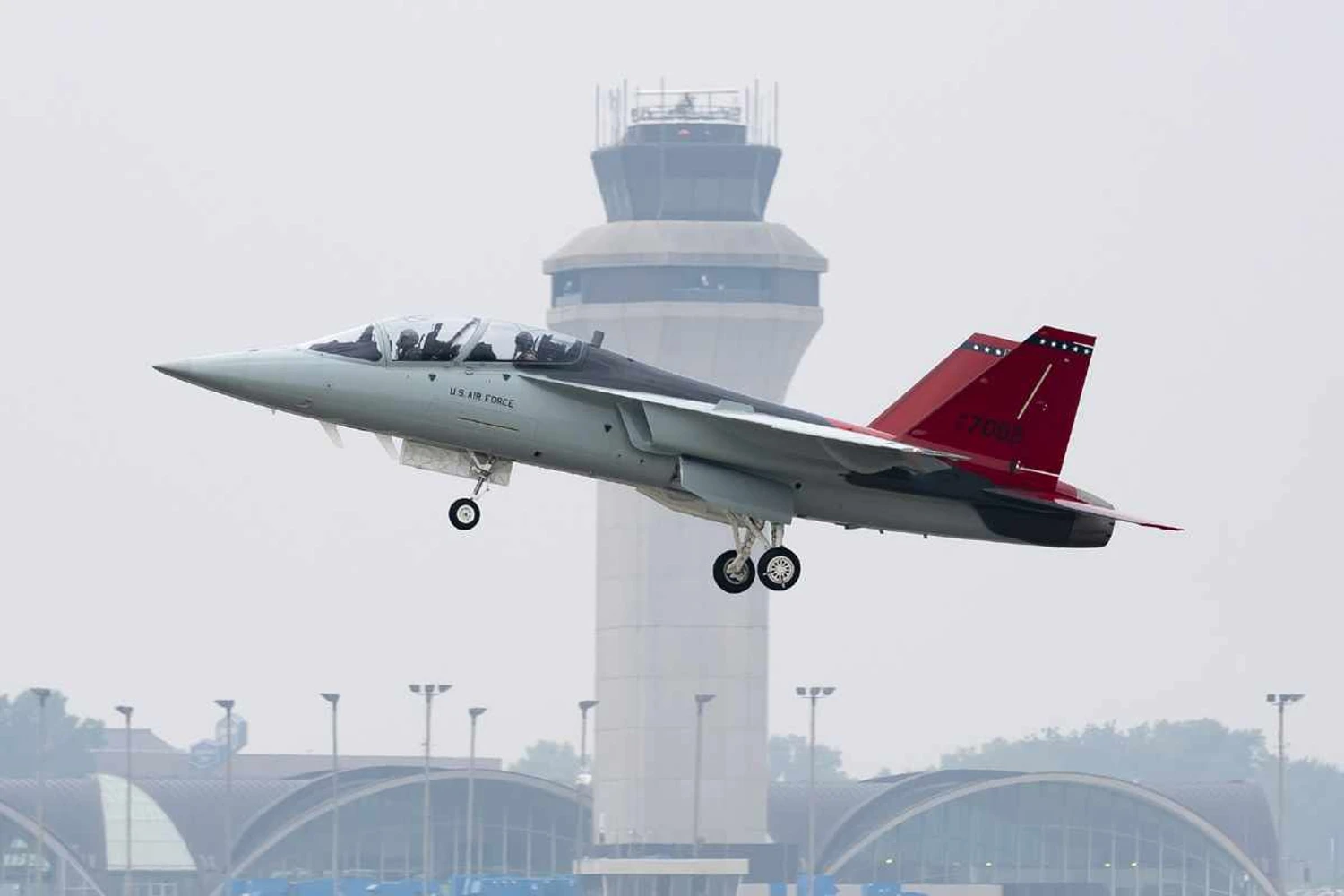 Boeing e Saab querem oferecer o jato T-7A para a Royal Air Force