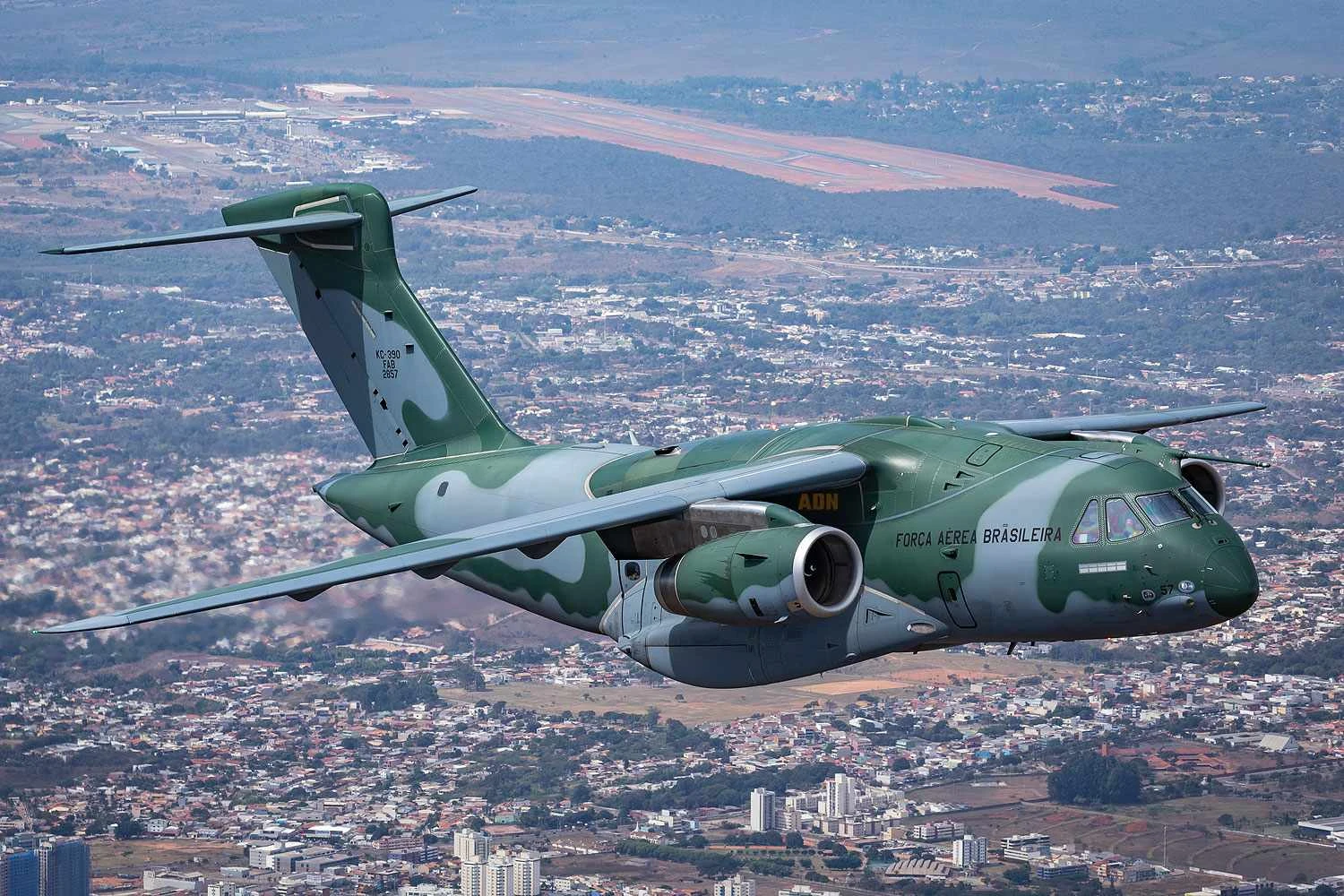 Embraer KC-390 (FAB)