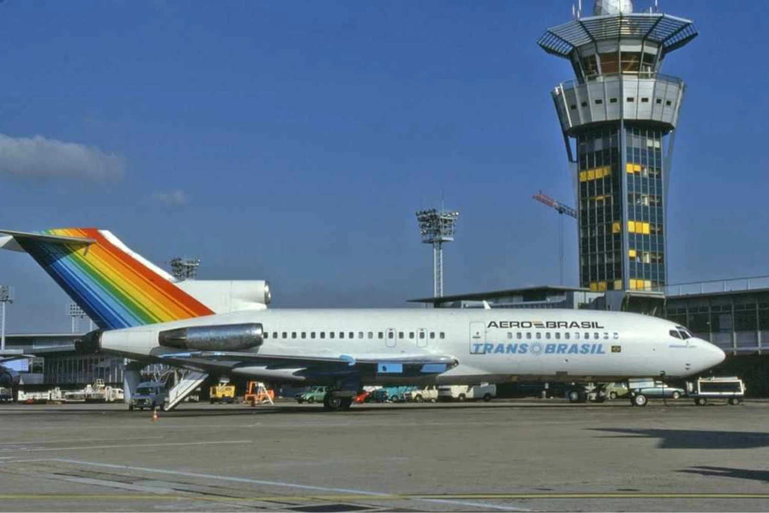 Transbrasil_Boeing_727-100_Groves-1