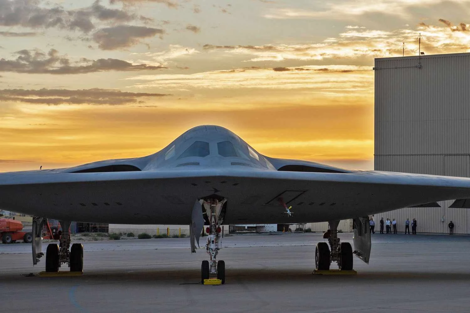 “Bombardeiro morcego” B-21 Raider fez seu segundo voo nesta quarta-feira, nos EUA