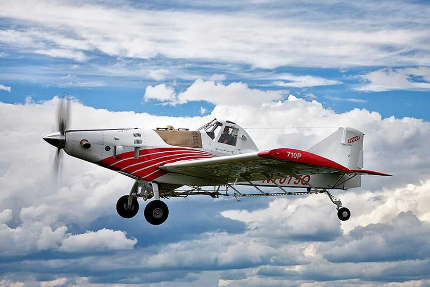 O modelo 710P pode ser usado para pulverização ou combate ao fogo (Thrush Aircraft)