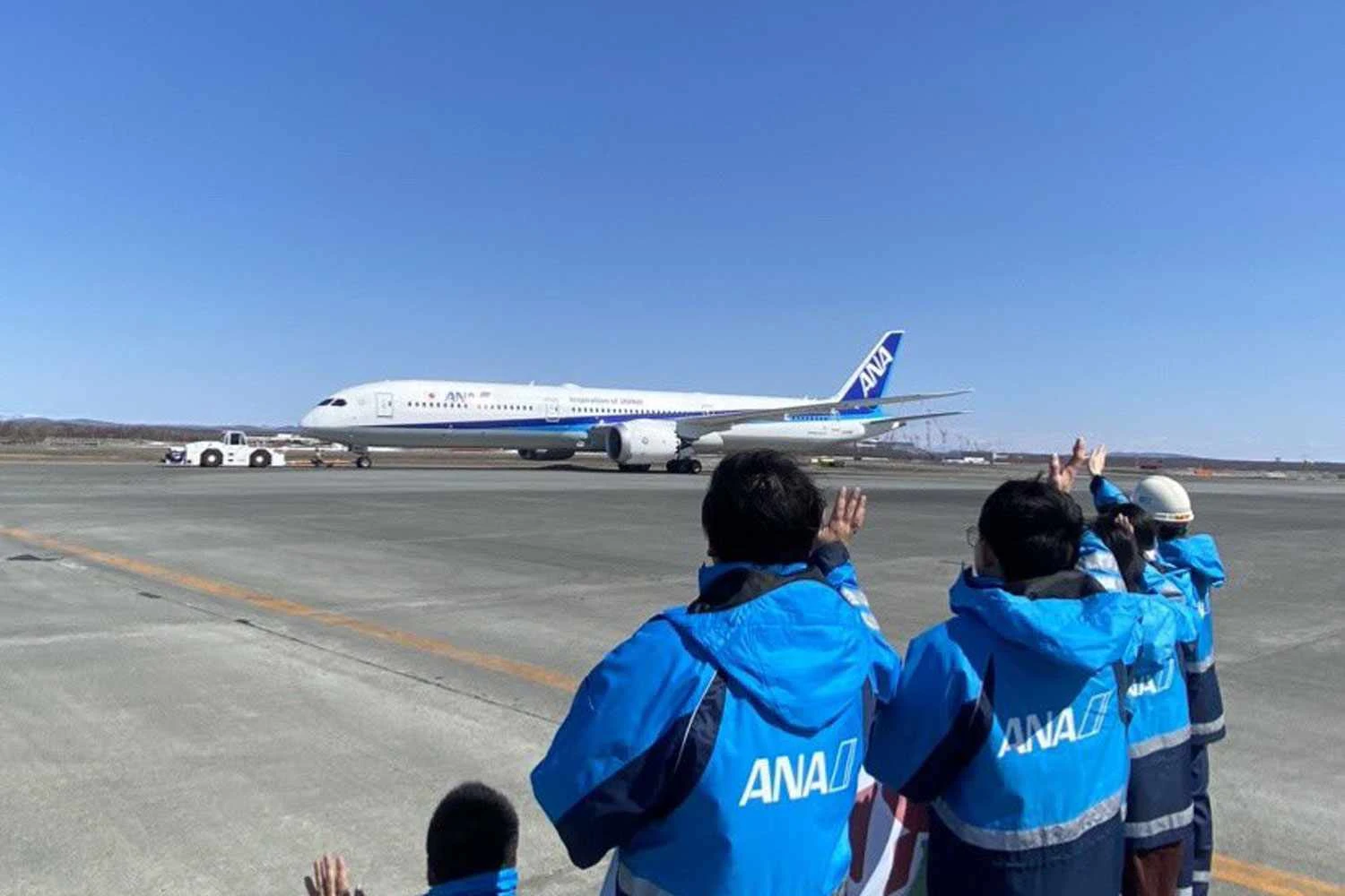 Cabe muita gente: companhia aérea japonesa estreia Boeing 787 com 429 lugares