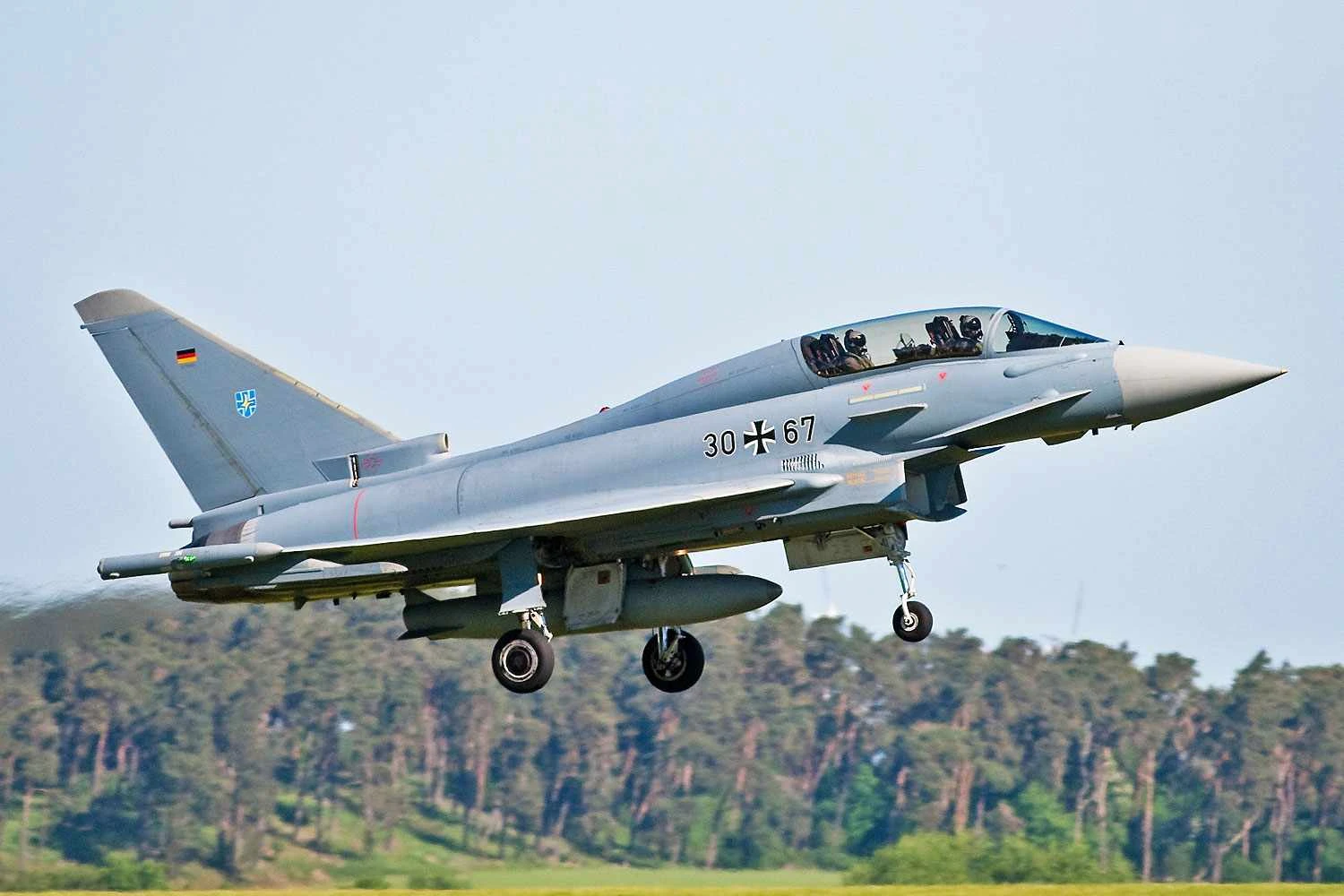 Alemanha aprova compra de 20 novos caças Eurofighter por 3,75 bilhões de euros