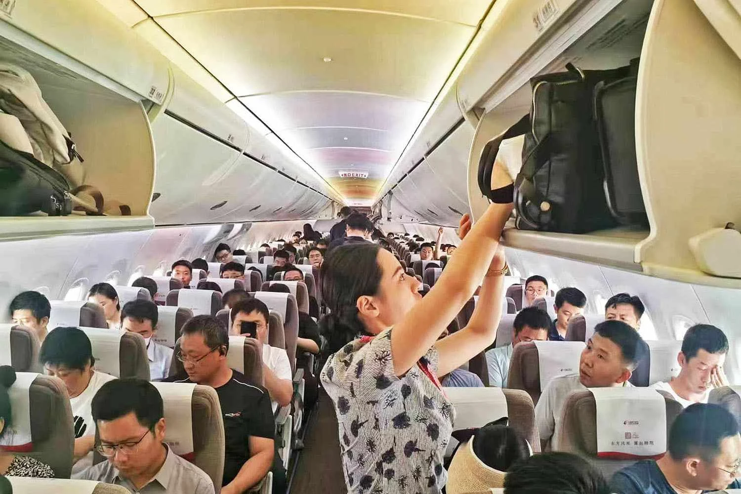 Interior do C919 da China Eastern (CEA)