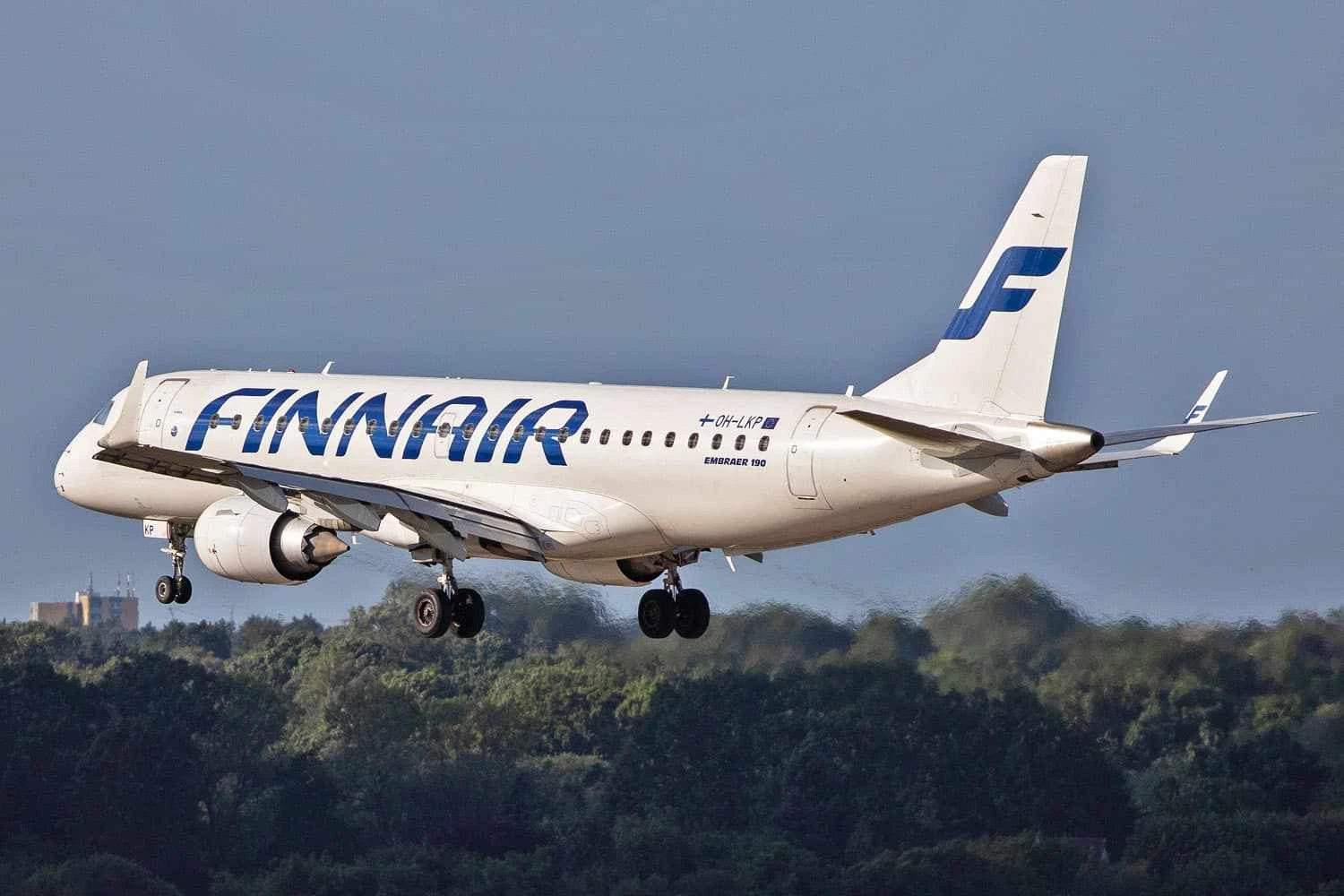 No embalo de seus E195-E2, Finnair aluga mais jatos Embraer E190