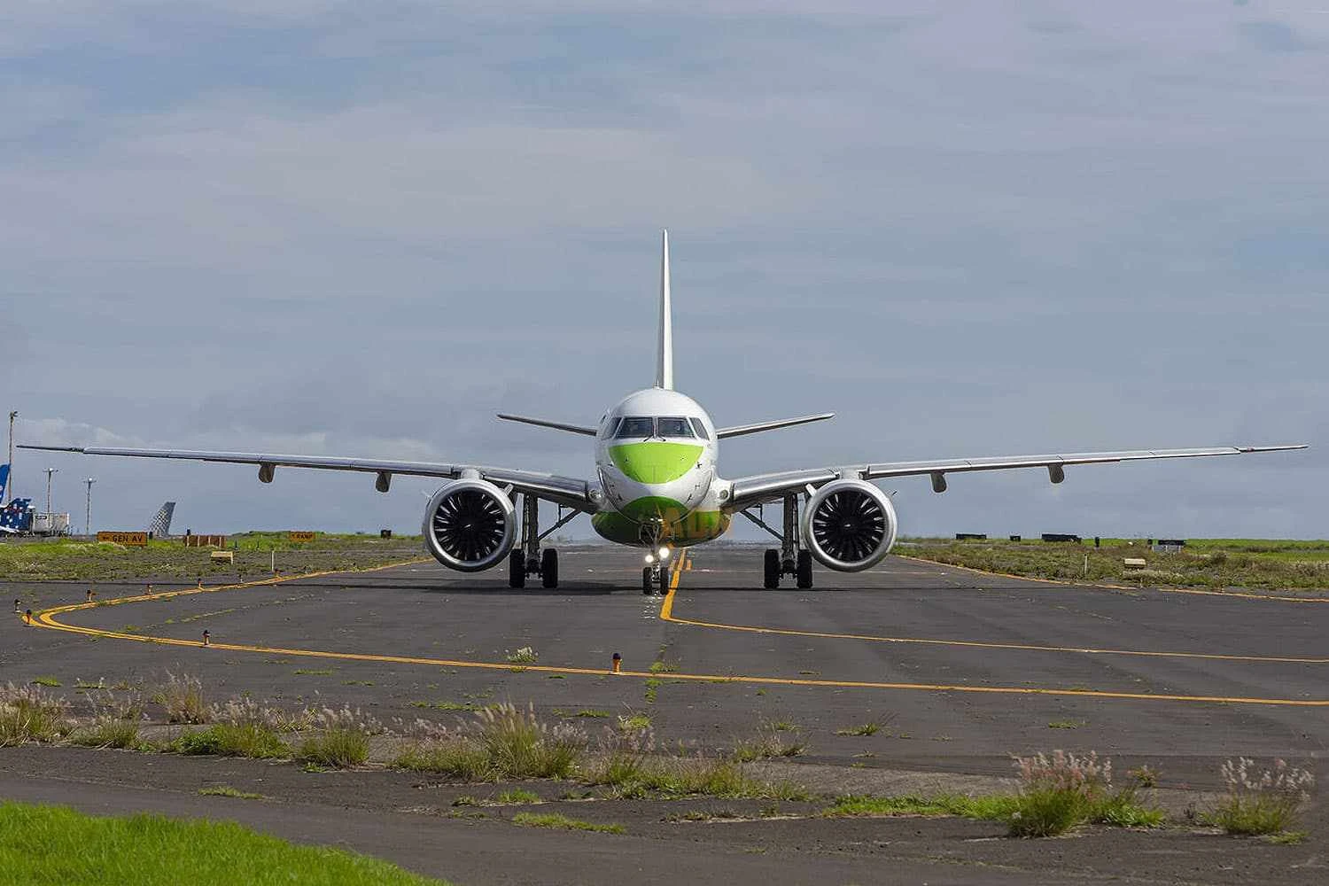 Embraer faz mais uma entrega dupla de E195-E2, agora para a Binter Canarias