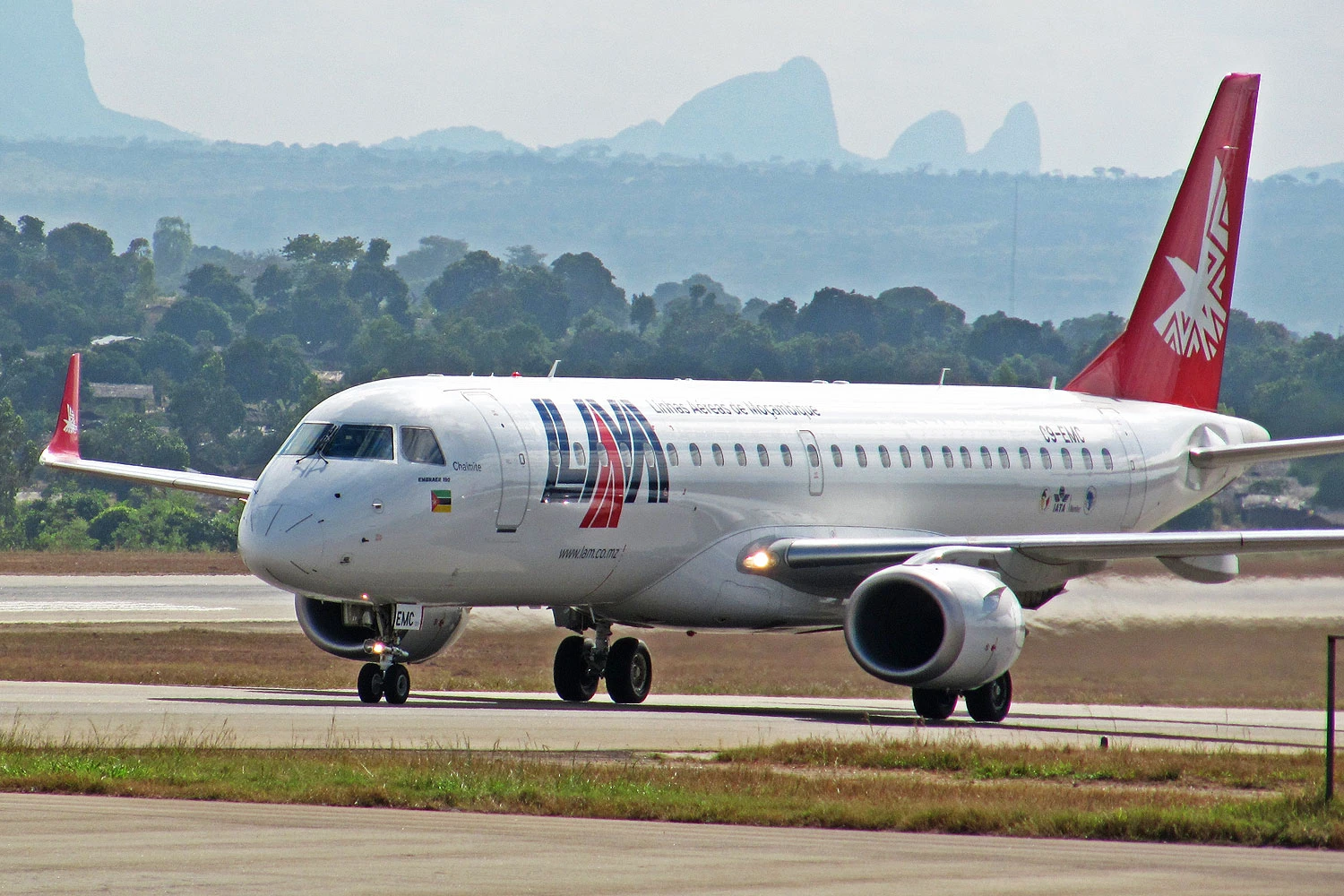 E-Jets da Embraer tiveram apenas dois acidentes fatais antes do jato da Azerbaijan