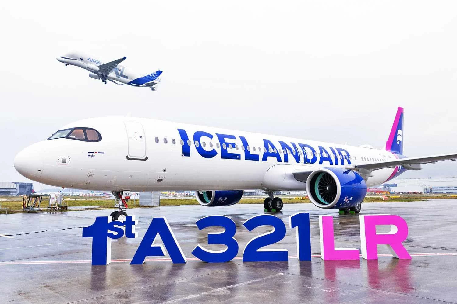 Icelandair recebe primeiro A321LR e encerra reinado da Boeing