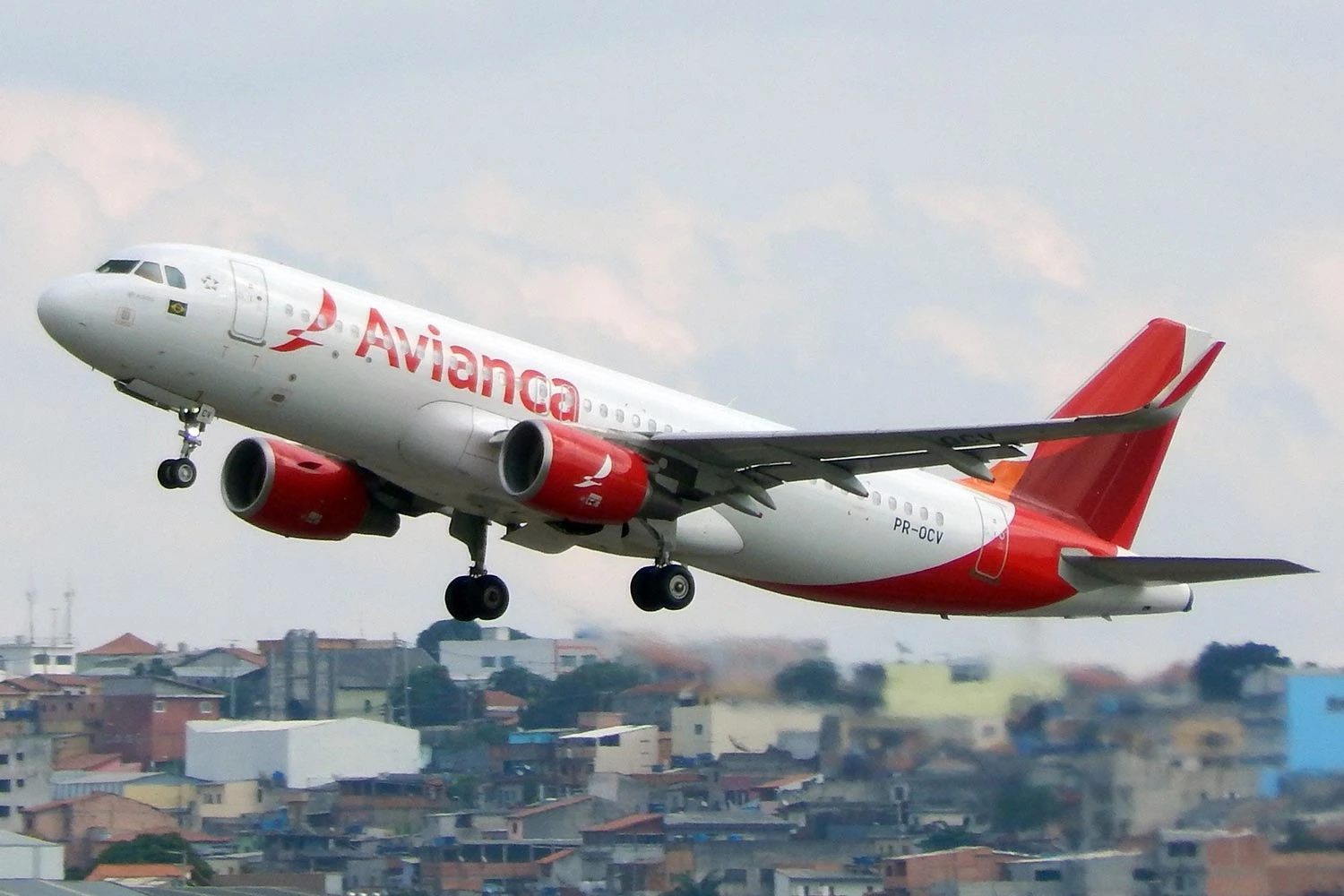 Avianca reembolsará passageiros por erro de preços em bilhetes