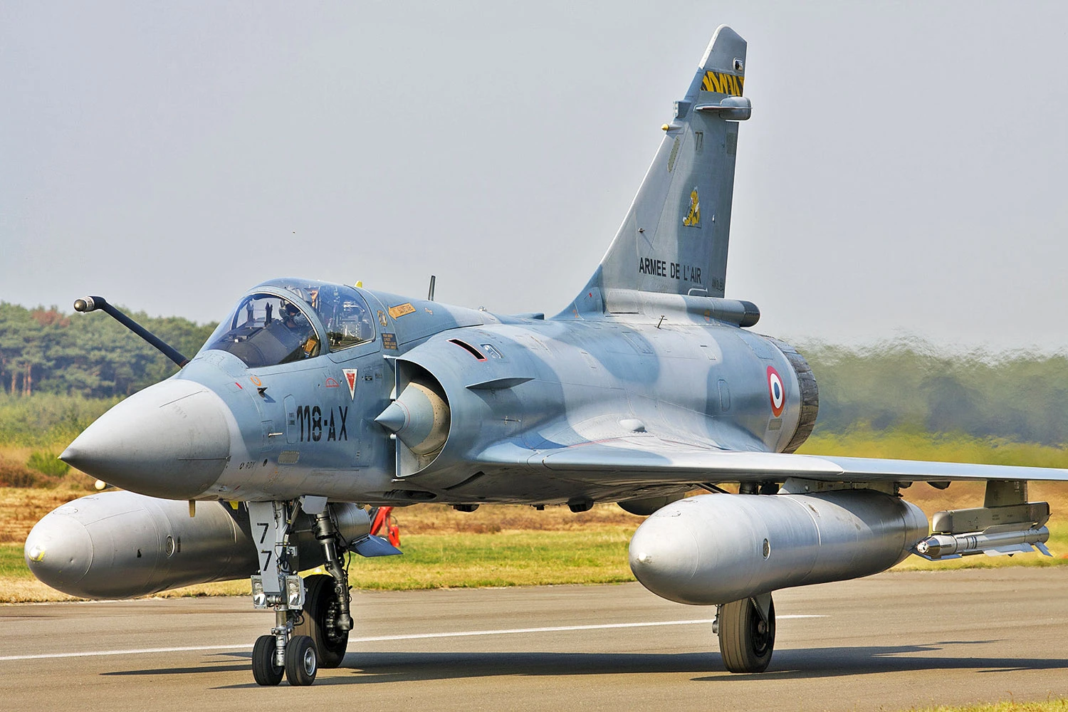 Ucrânia perde primeiro caça Mirage 2000 após 'falha de equipamento'