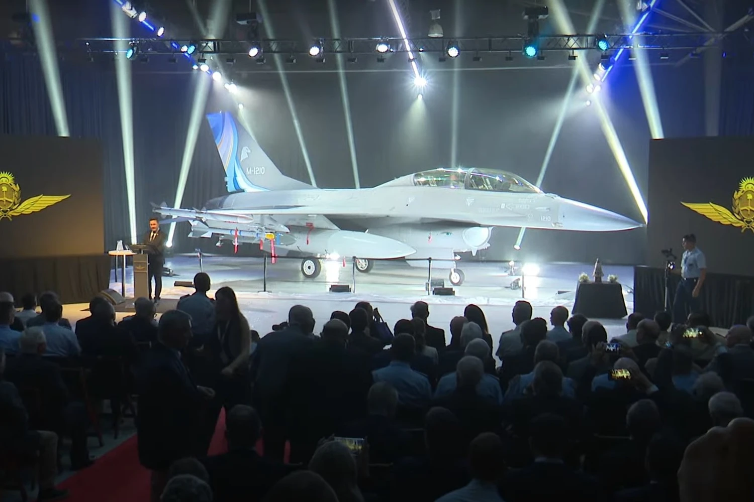 f16-arg-2