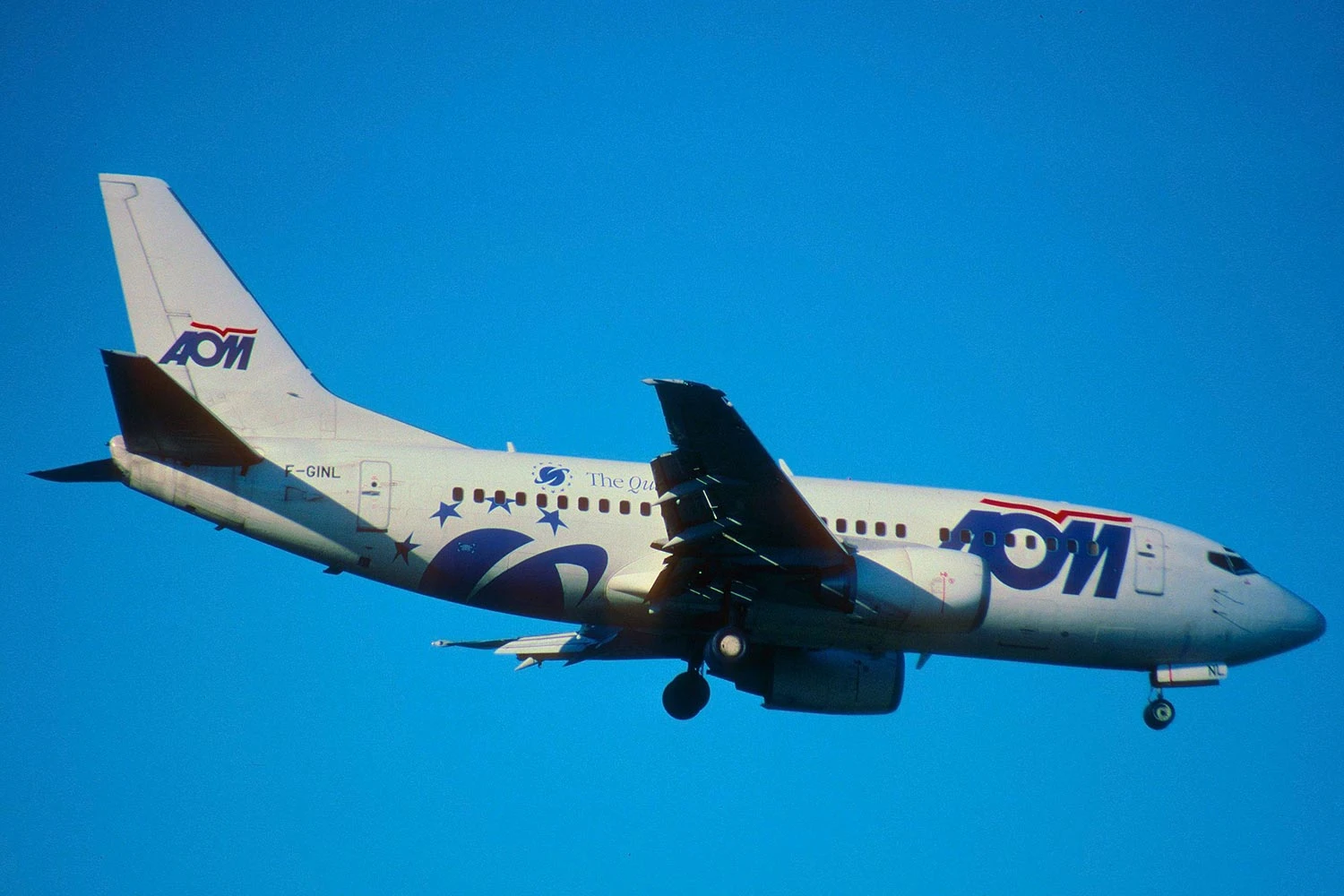 735_AOM