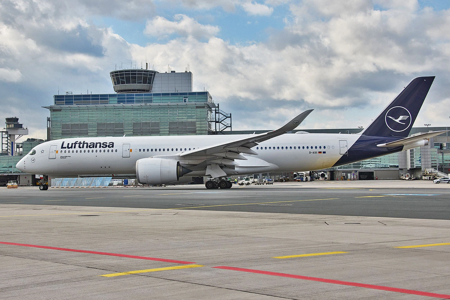Atraso de novas aeronaves motiva Lufthansa a transferir jatos A350 para Frankfurt