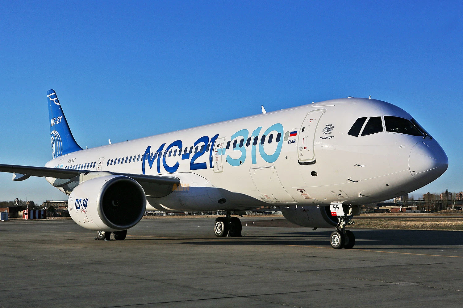 Rússia ainda crê em produzir jato comercial  MC-21 nos Emirados Árabes Unidos