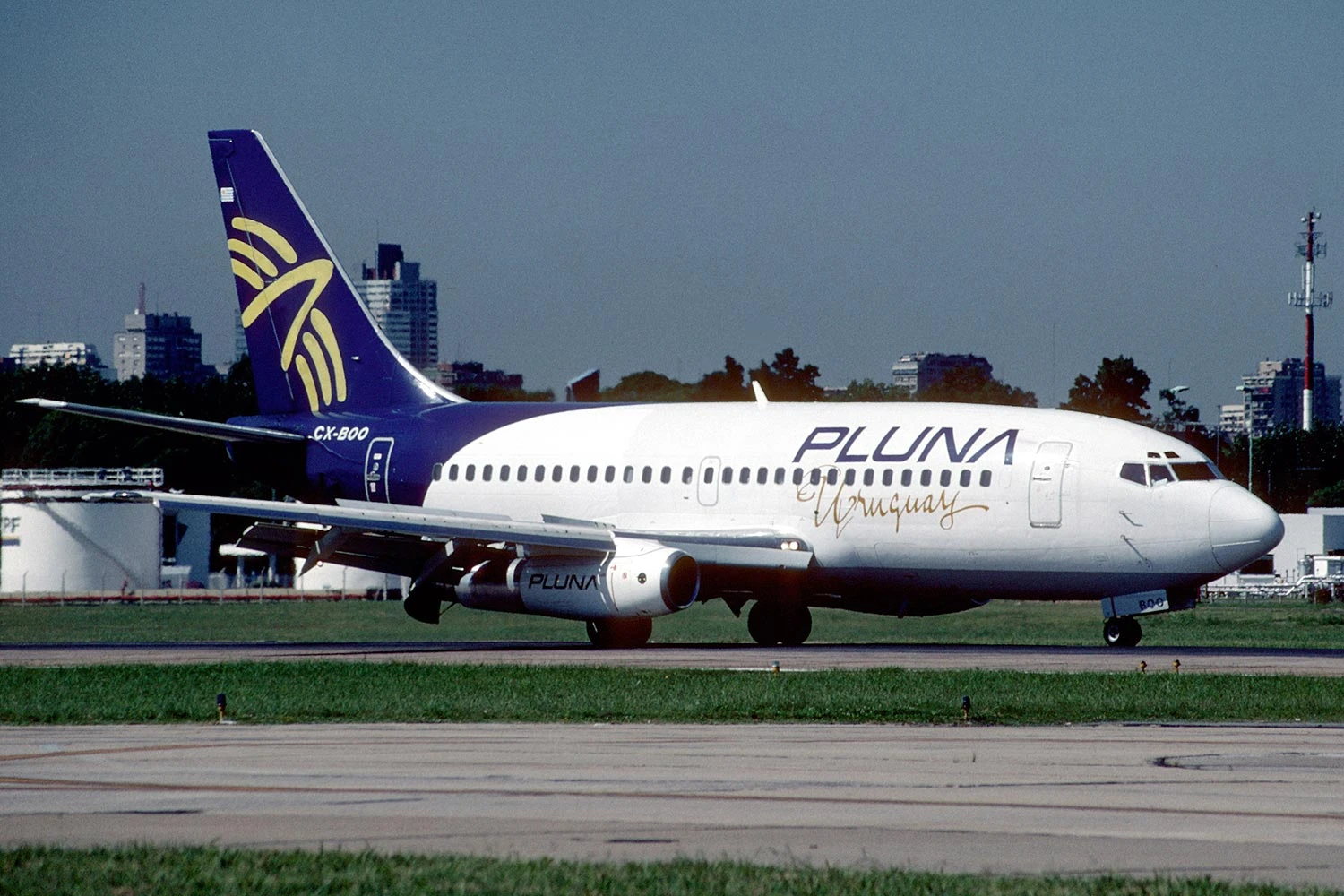 PLUNA: Quando o Uruguai teve uma companhia aérea para chamar de sua