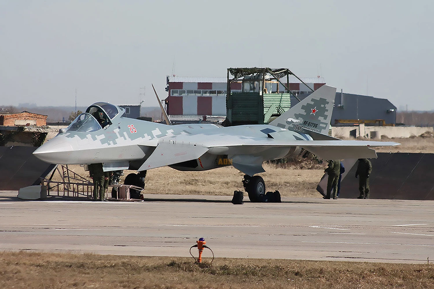 Fábrica de caças russo Su-57 teria pegado fogo no leste do país