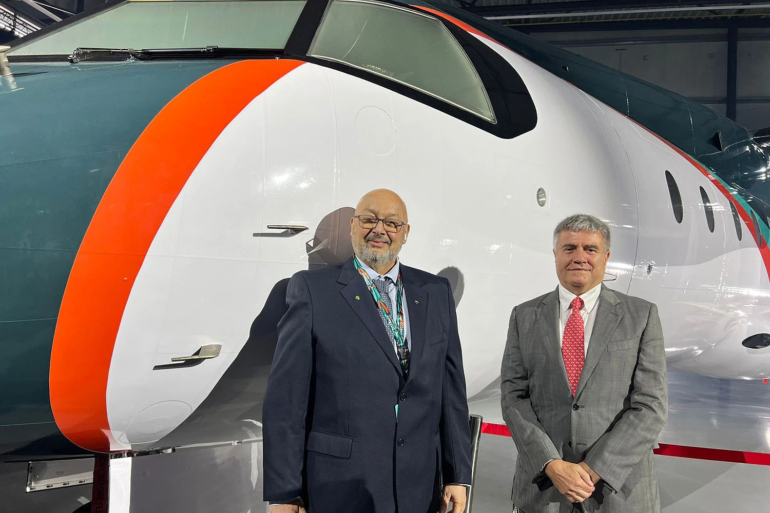 Akaer e Deutsche Aircraft inauguram linha de montagem da fuselagem dianteira do D328eco no Brasil