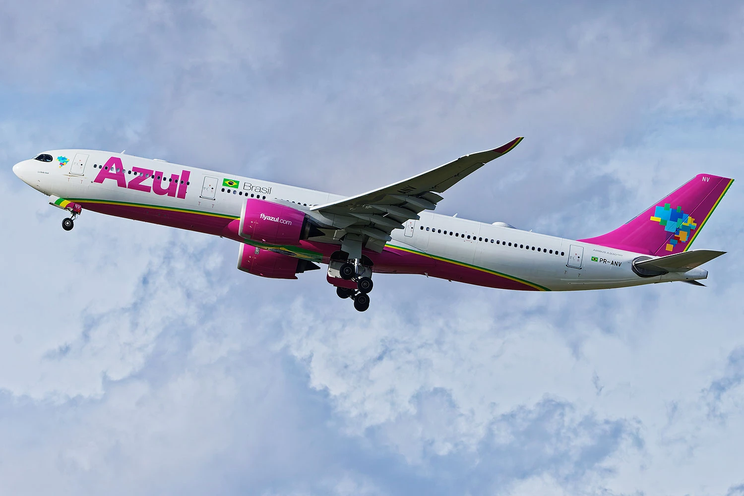 O A330-900 PR-ANV foi devolvido pela Azul e deve ir para a GOL (Jean-Michel Dromard)