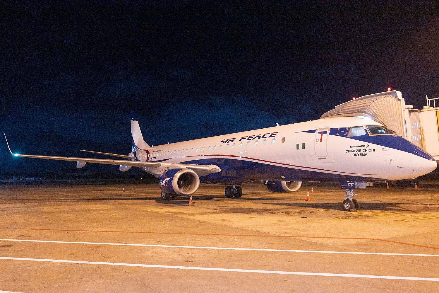 O primeiro E190 da Air Peace (Air Peace)