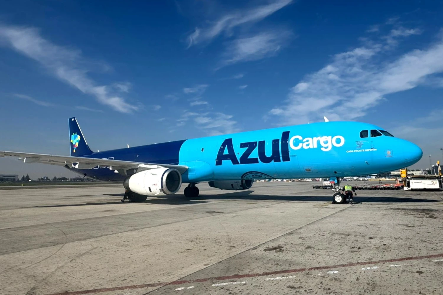 Azul planeja ampliar frota de cargueiros A321P2F e chegar a seis aeronaves até 2027