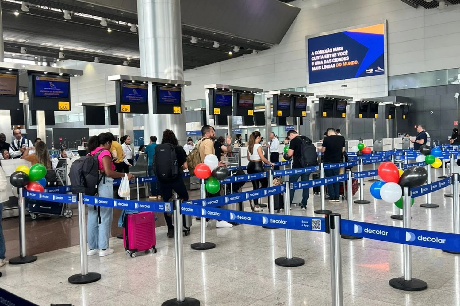 ANAC aprova multas para passageiros indisciplinados em voos no Brasil