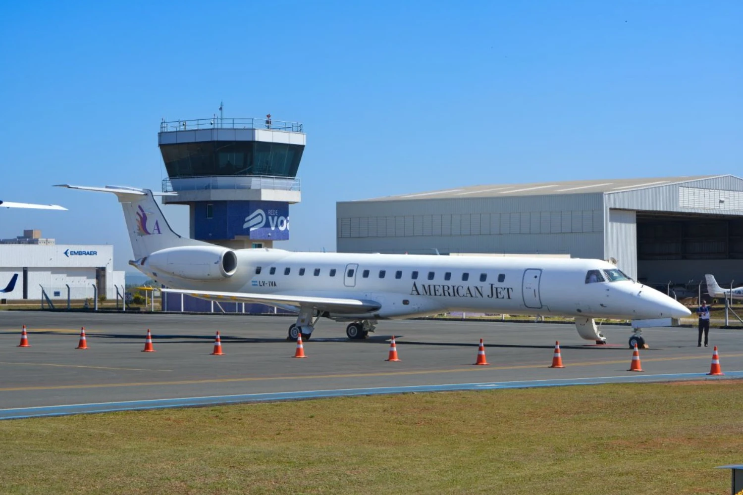 Aeroporto de Sorocaba recebe primeiro voo internacional