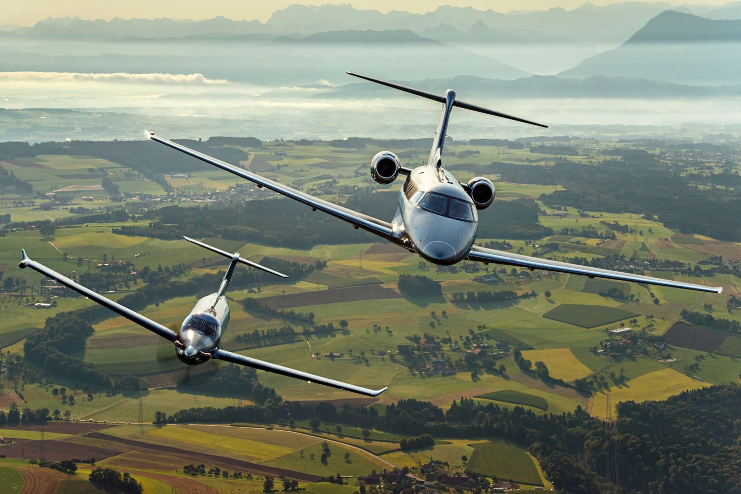 Rival suíça da Embraer suspende entregas de aviões executivos nos EUA por conta de tarifas