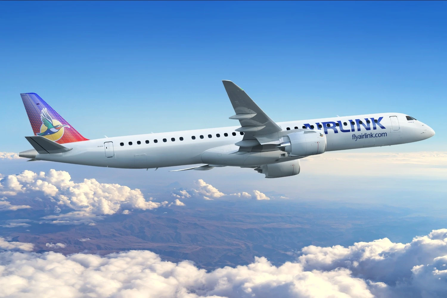 Primeiro Embraer E195-E2 da Airlink aparece em vídeo sendo pintado