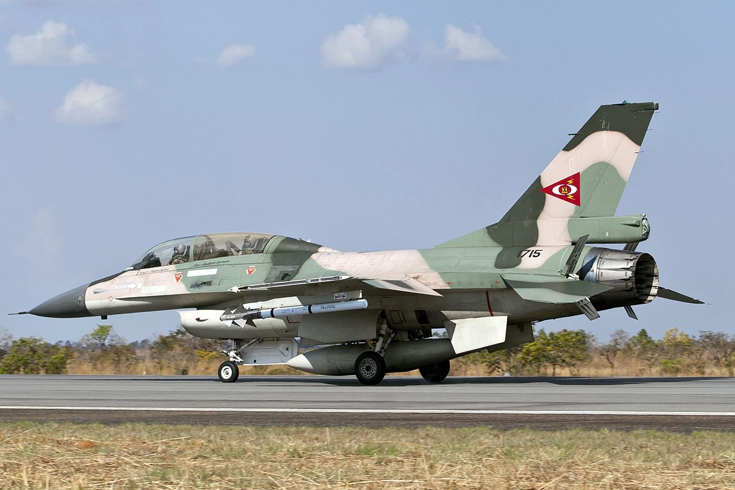 Caça F-16 da Força Aérea Venezuelana (Rob Schleiffert)