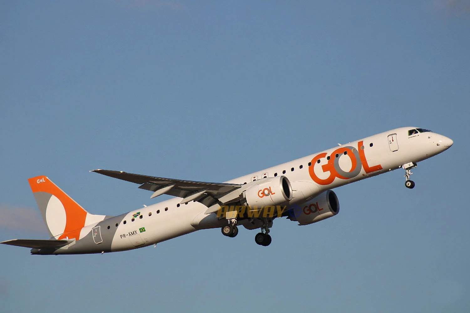 Abra Group avalia A220 ou E195-E2 para Avianca e GOL