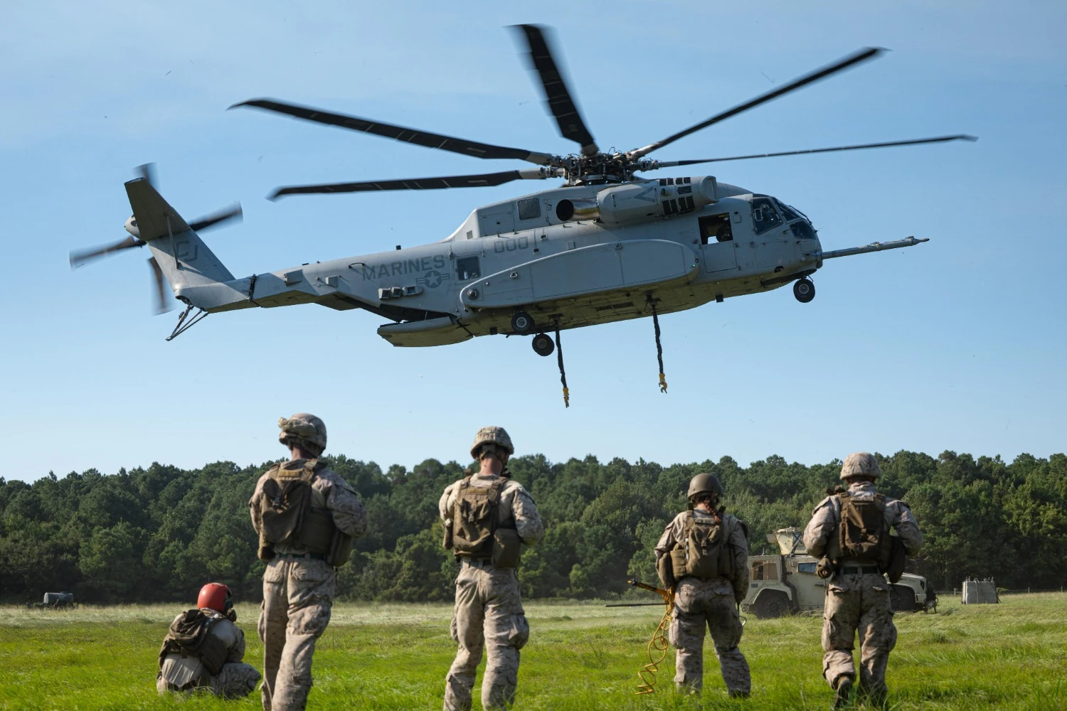 Sikorsky assina contrato de US$ 10,85 bilhões para até 99 helicópteros CH-53K